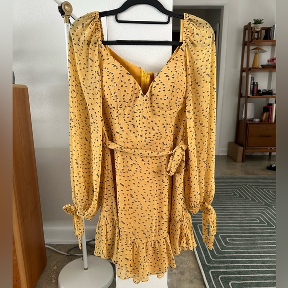 NWT yellow dress - Picture 8 of 9